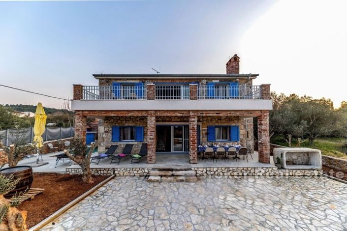 Image No.2-Villa de 5 chambres à vendre à Pašman