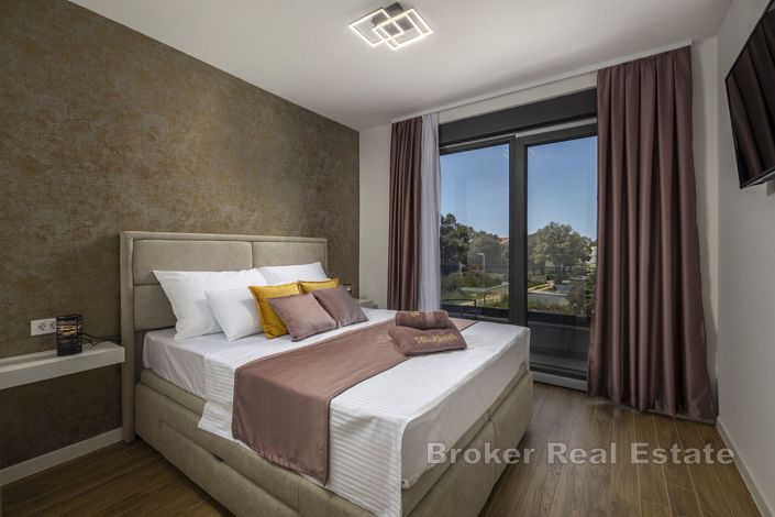 Image No.9-3 Bed Villa for sale