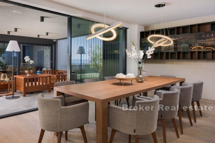 Image No.12-5 Bed Villa for sale