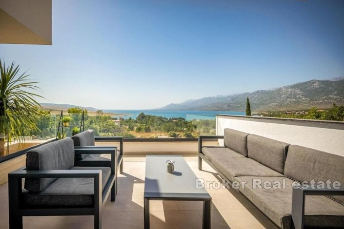 Image No.5-6 Bed Villa for sale