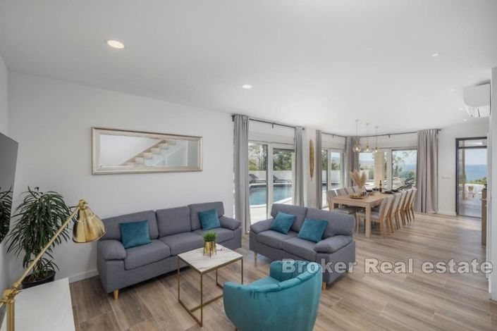 Image No.6-6 Bed Villa for sale