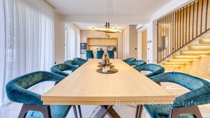 Image No.4-Villa de 4 chambres à vendre à Nin