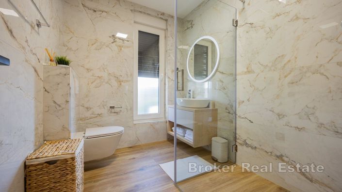 Image No.7-Villa de 4 chambres à vendre à Nin