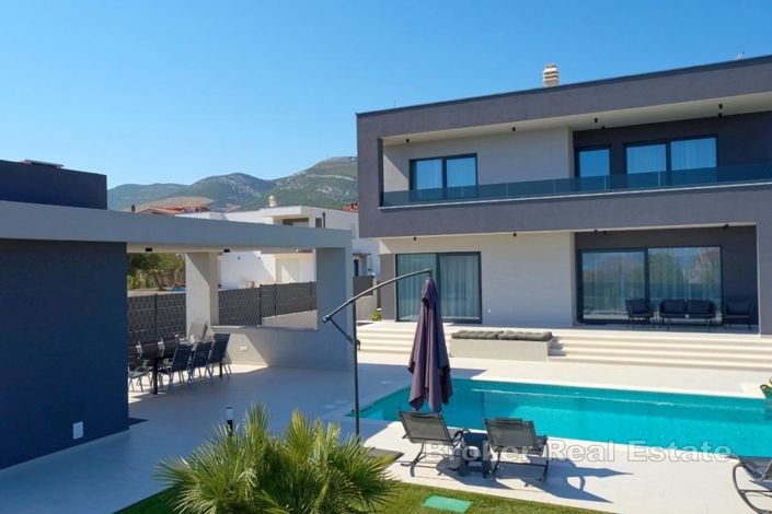 Image No.3-Villa de 4 chambres à vendre à Kaštel Stari