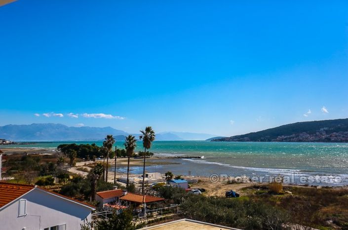 Image No.2-Villa de 15 chambres à vendre à Trogir