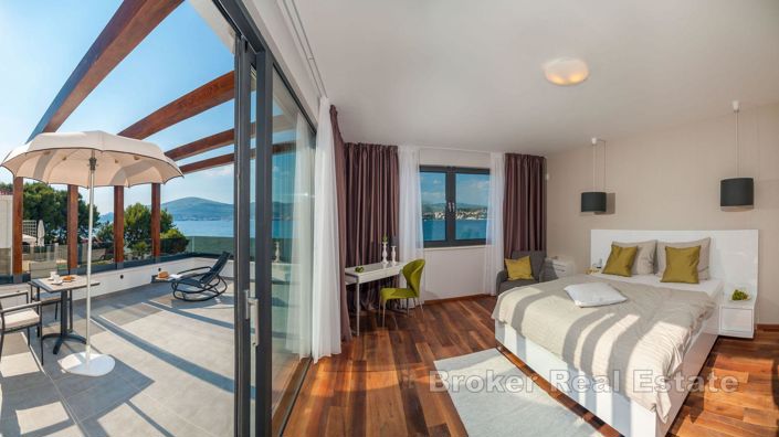 Image No.16-Villa de 6 chambres à vendre à Ciovo