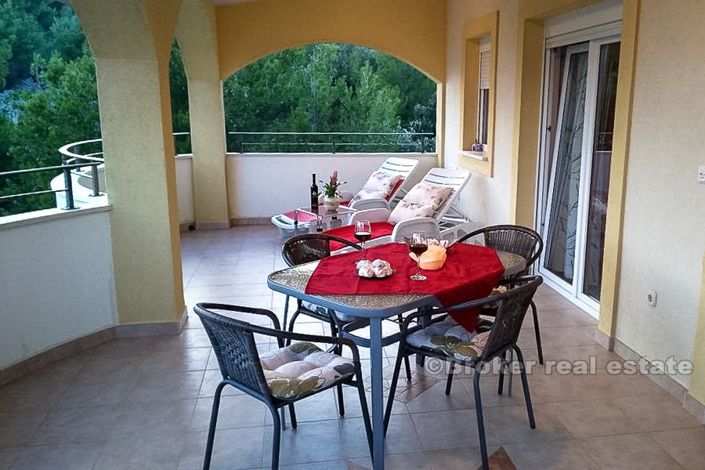 Image No.3-Villa de 8 chambres à vendre à Rogoznica