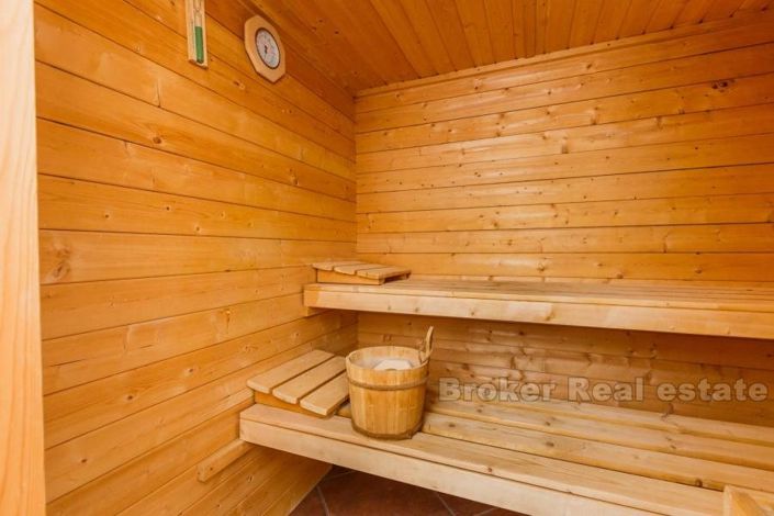 Image No.15-Villa de 5 chambres à vendre à Trogir