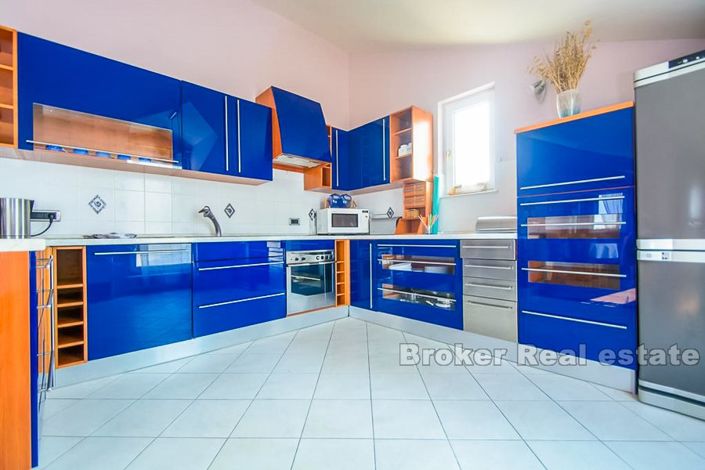 Image No.13-15 Bed Villa for sale