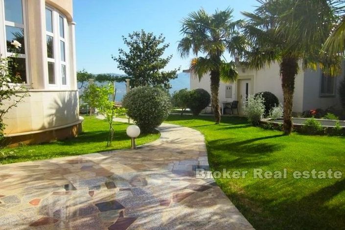 Image No.16-15 Bed Villa for sale