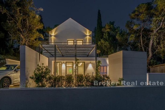 Image No.20-3 Bed Villa for sale