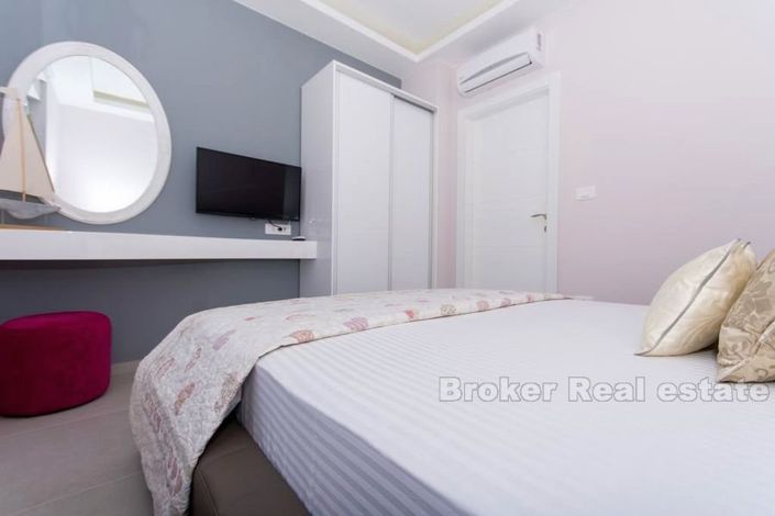 Image No.16-Villa de 20 chambres à vendre à Ciovo