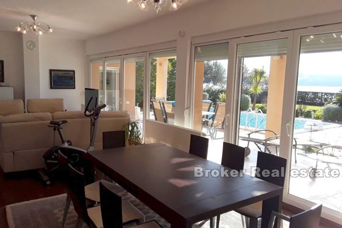 Image No.3-Villa de 5 chambres à vendre à Sukošan