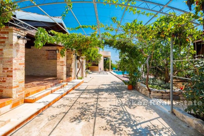 Image No.16-Villa de 6 chambres à vendre à Trogir