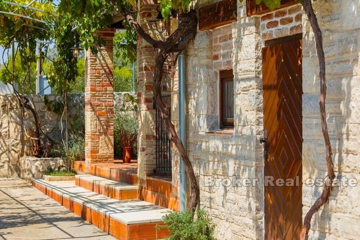 Image No.3-Villa de 6 chambres à vendre à Trogir