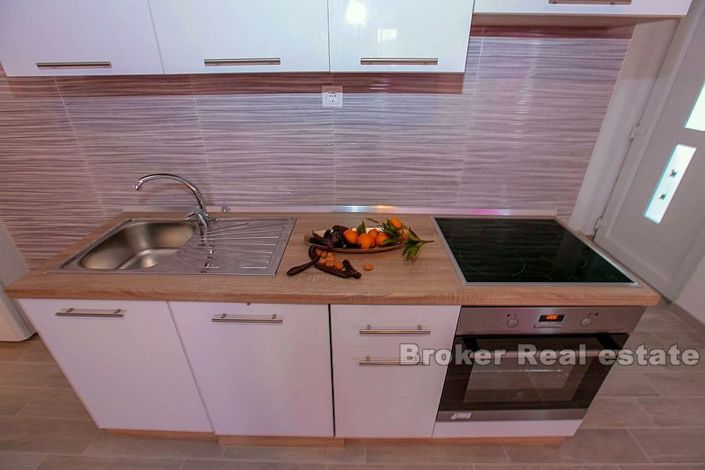 Image No.10-Villa de 10 chambres à vendre à Rogoznica