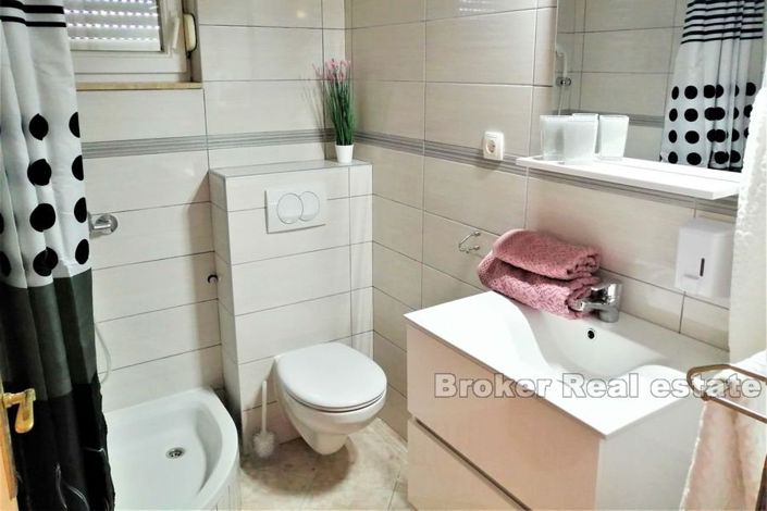 Image No.14-Villa de 10 chambres à vendre à Rogoznica