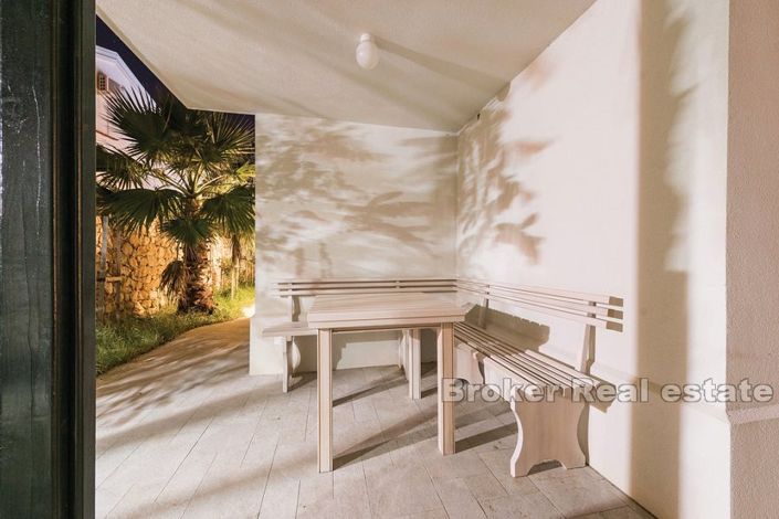 Image No.17-8 Bed Villa for sale