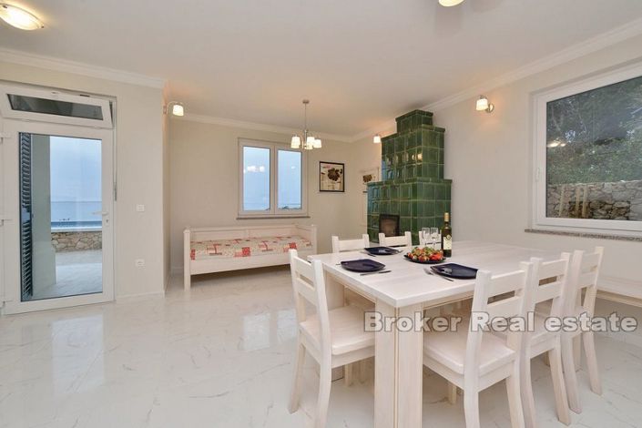 Image No.6-8 Bed Villa for sale