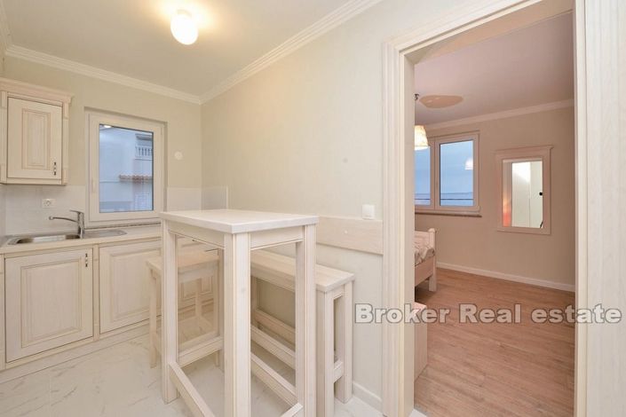 Image No.9-8 Bed Villa for sale