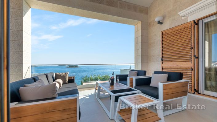 Image No.11-Villa de 5 chambres à vendre à Rogoznica