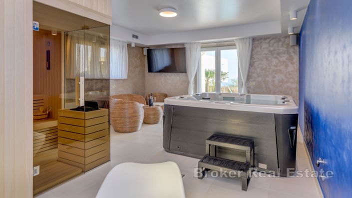 Image No.21-Villa de 5 chambres à vendre à Rogoznica