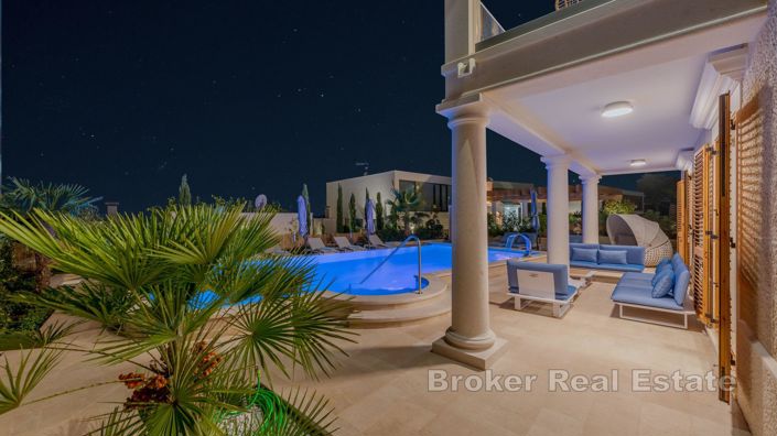 Image No.24-Villa de 5 chambres à vendre à Rogoznica