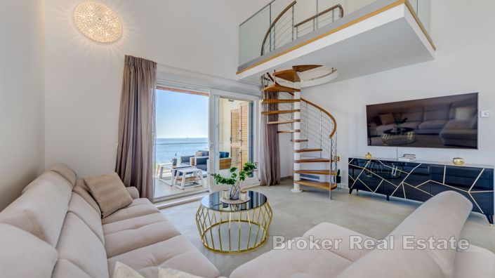 Image No.8-Villa de 5 chambres à vendre à Rogoznica