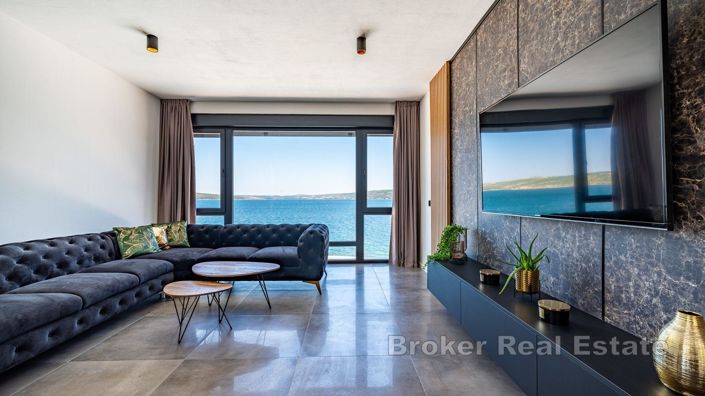 Image No.8-5 Bed Villa for sale