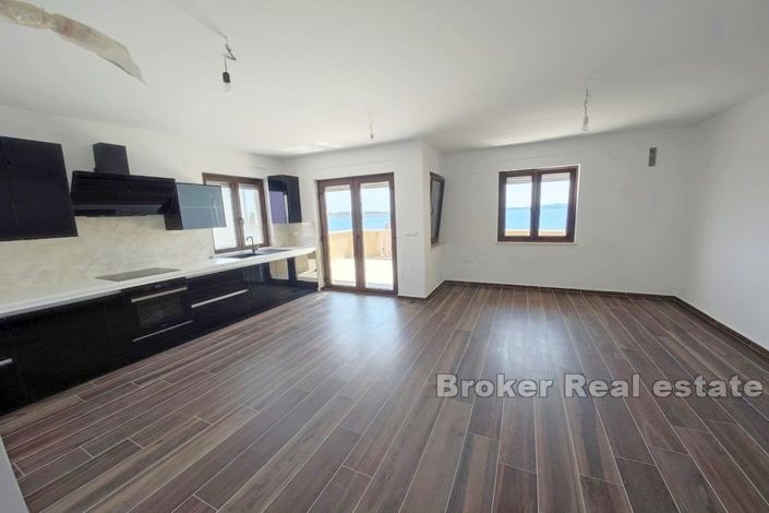 Image No.12-3 Bed Apartment for sale