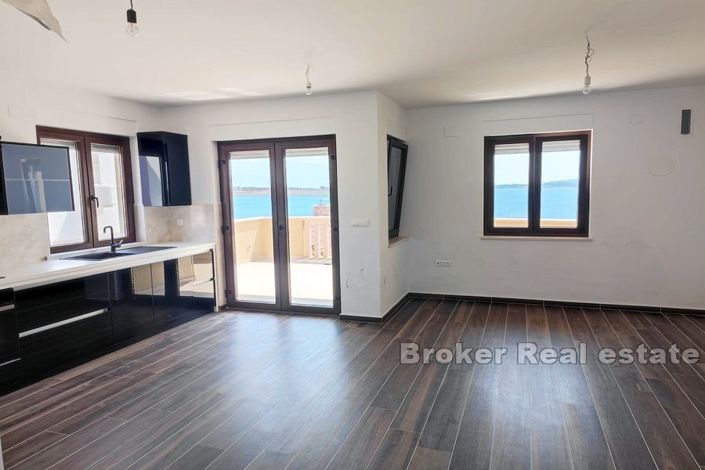 Image No.13-3 Bed Apartment for sale