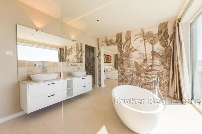 Image No.16-3 Bed Villa for sale