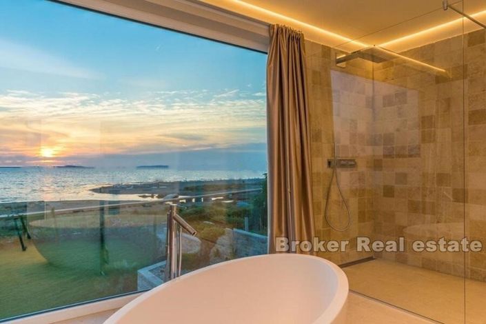 Image No.17-3 Bed Villa for sale