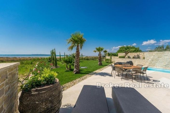 Image No.5-3 Bed Villa for sale