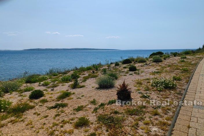 Image No.16-6 Bed Apartment for sale