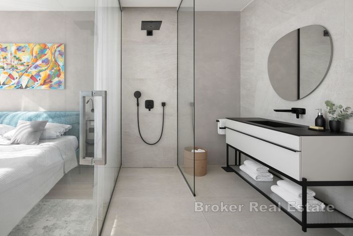 Image No.12-Villa de 6 chambres à vendre à Sukošan