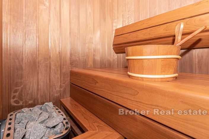 Image No.17-4 Bed Villa for sale