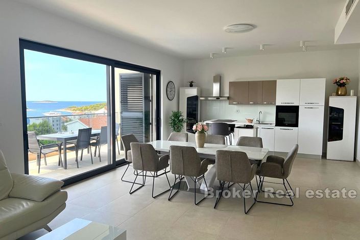 Image No.5-Villa de 5 chambres à vendre à Rogoznica