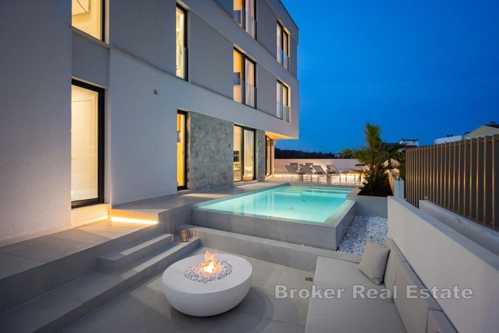 Image No.18-Villa de 4 chambres à vendre à Sukošan