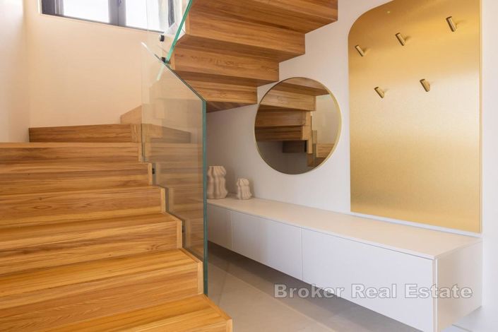 Image No.8-Villa de 4 chambres à vendre à Sukošan