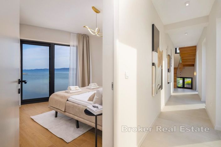 Image No.9-Villa de 4 chambres à vendre à Sukošan