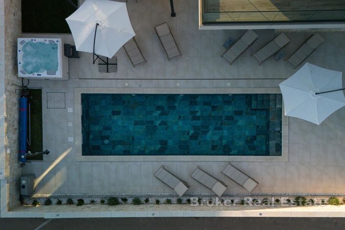 Image No.22-4 Bed Villa for sale