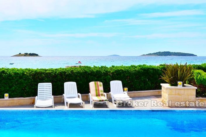 Image No.5-Villa de 7 chambres à vendre à Rogoznica