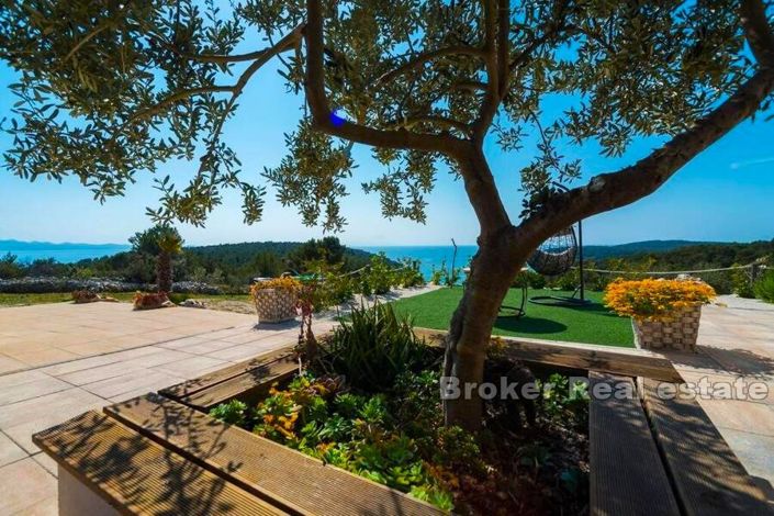 Image No.17-2 Bed Villa for sale