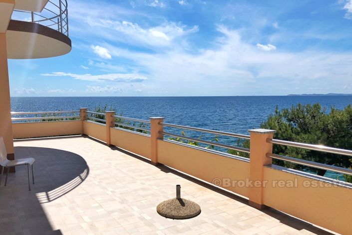 Image No.5-Villa de 6 chambres à vendre à Primošten