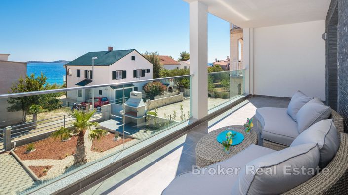 Image No.15-Villa de 5 chambres à vendre à Rogoznica