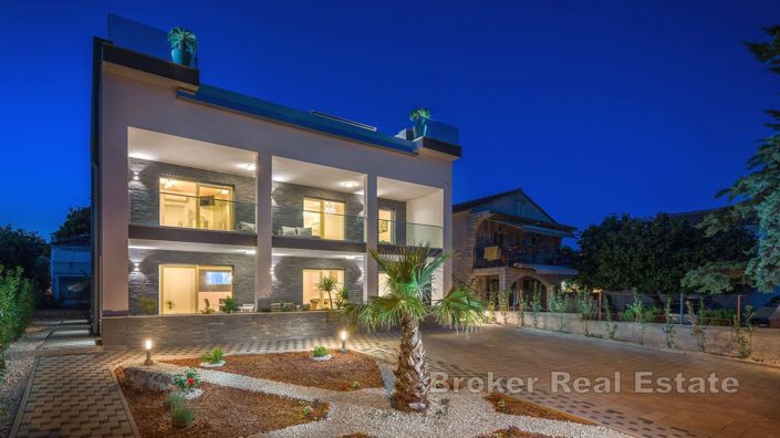 Image No.5-Villa de 5 chambres à vendre à Rogoznica