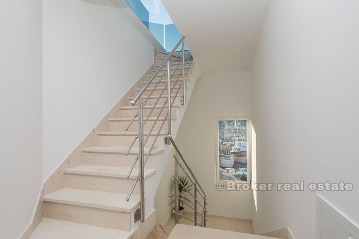 Image No.16-Villa de 5 chambres à vendre à Trogir