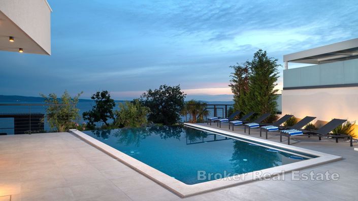 Image No.17-4 Bed Villa for sale