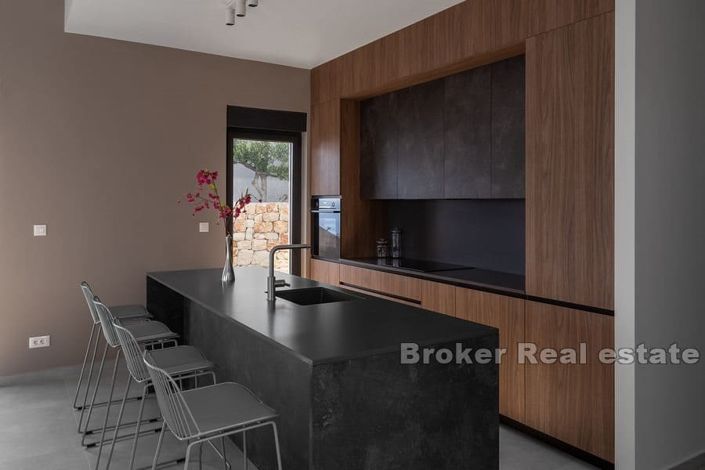 Image No.4-Villa de 4 chambres à vendre à Omiš